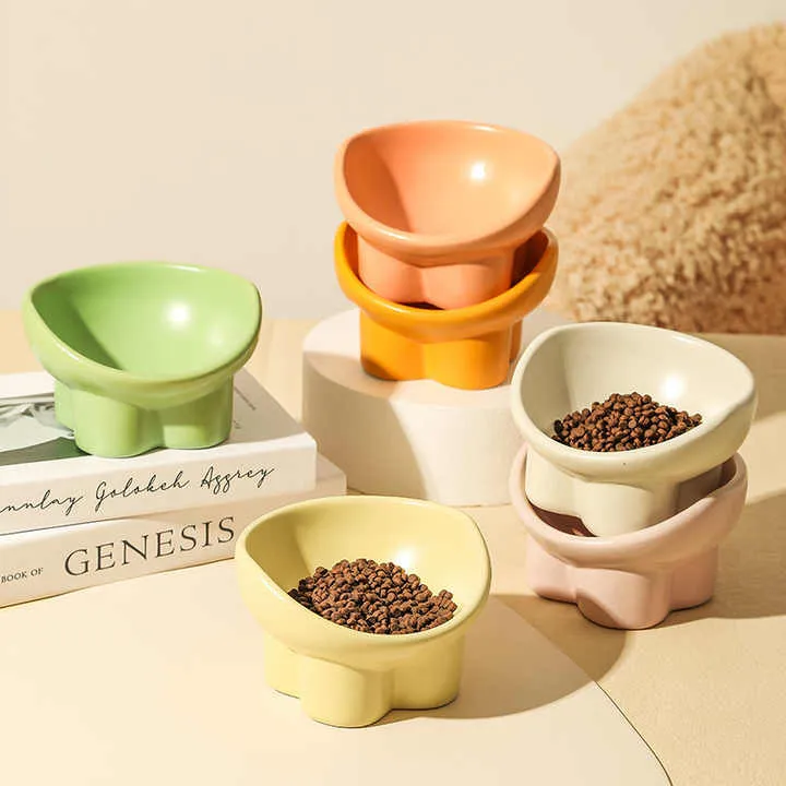 أطباق سيراميك للطعام والماء واسعة للغاية للقطط مع ارتفاع كبير Extra wide ceramic food and water bowls for cats with extra height