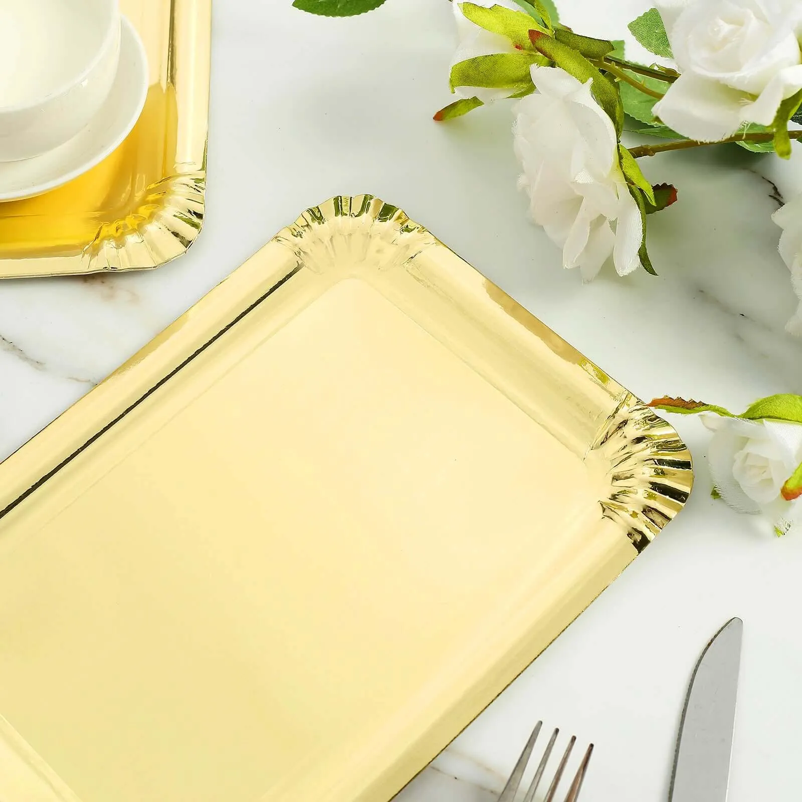 10 Pack Metallic Gold 9" Paper Cardboard Serving Trays, Rectangle Party Platters With Scalloped Rim - 400 GSM