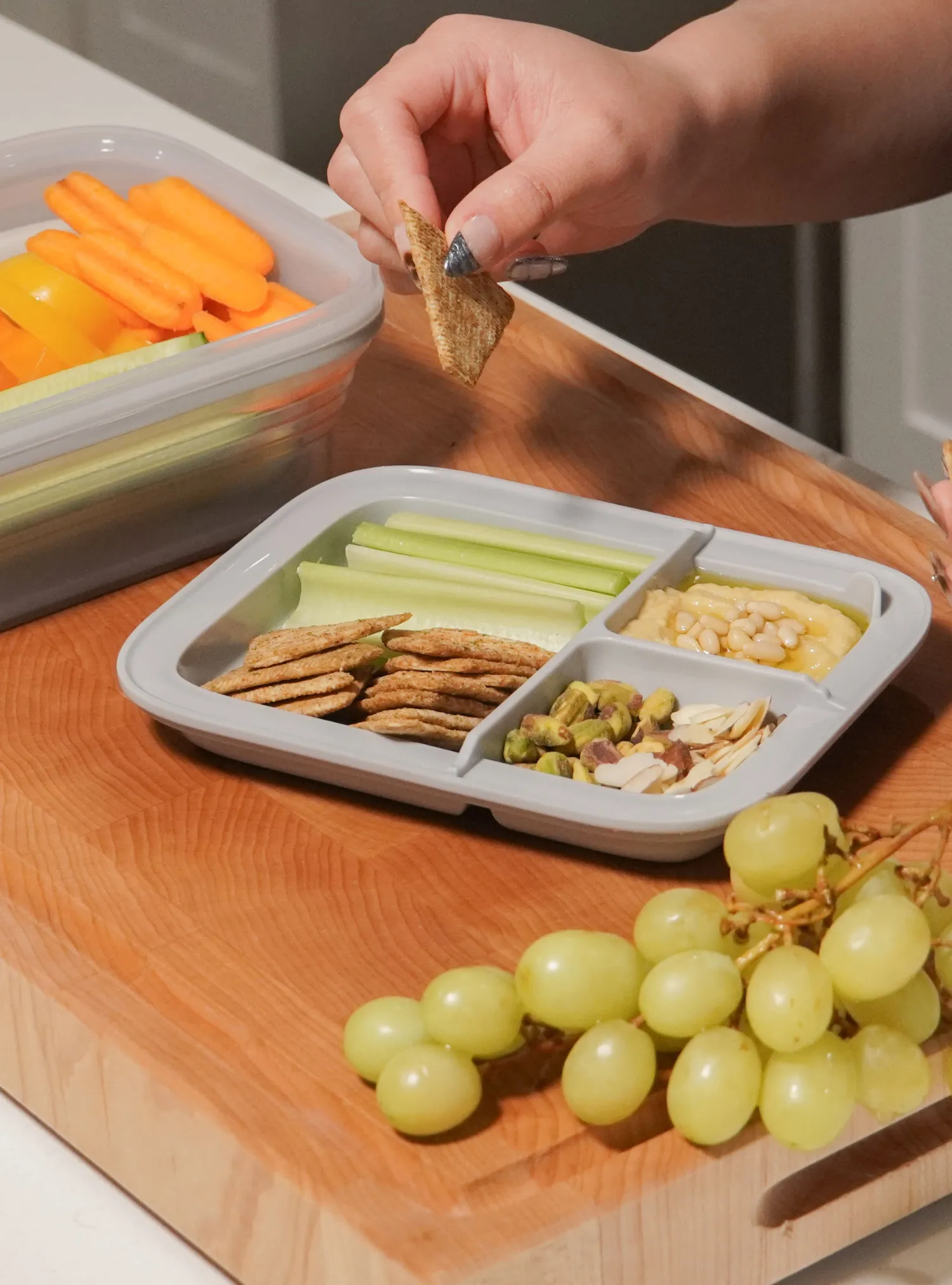 Stojo Collapsible Bento Container 40oz (Cashmere)